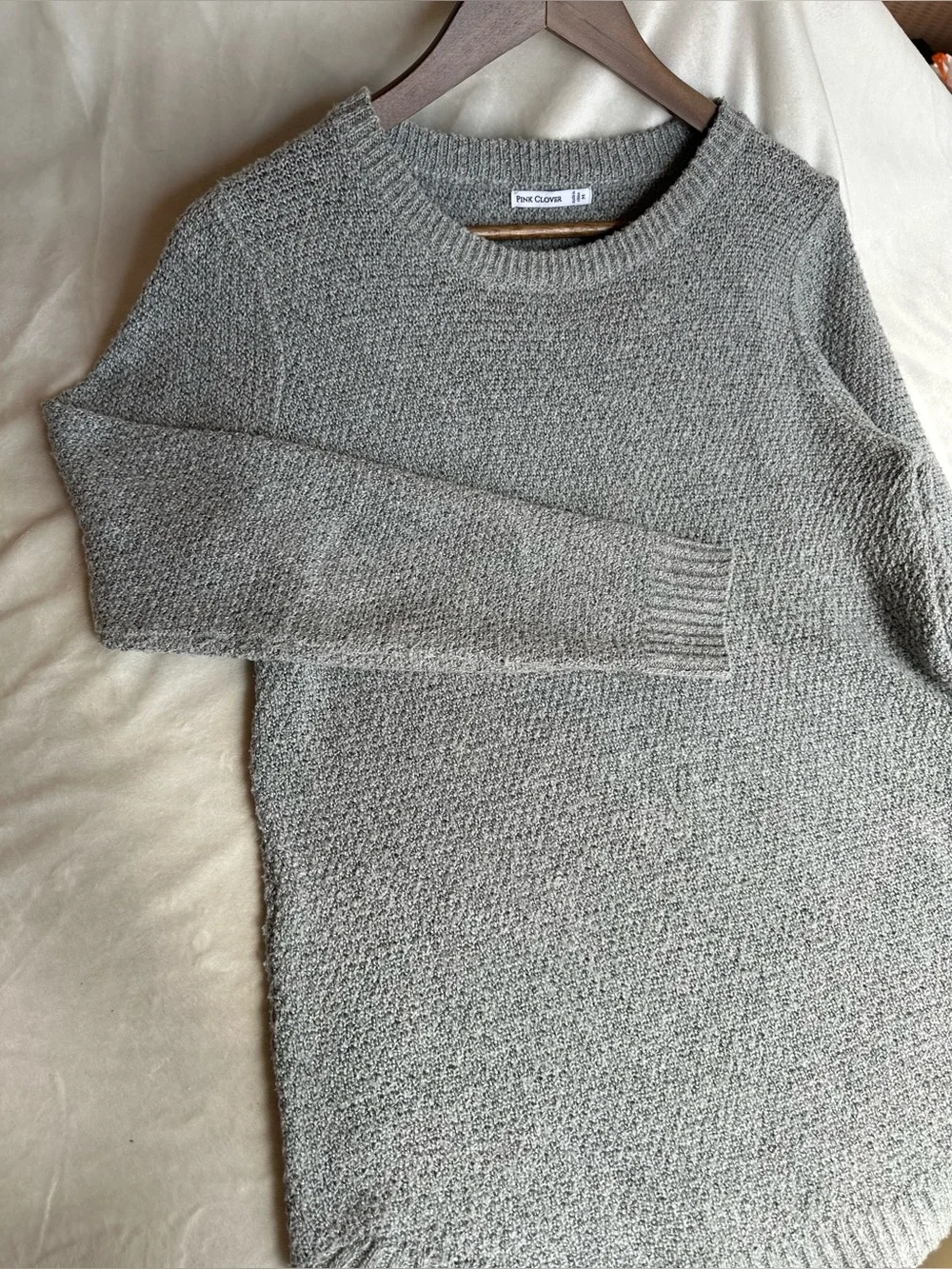 Pink Clover Women's Crewneck Sweater - Heather Gray